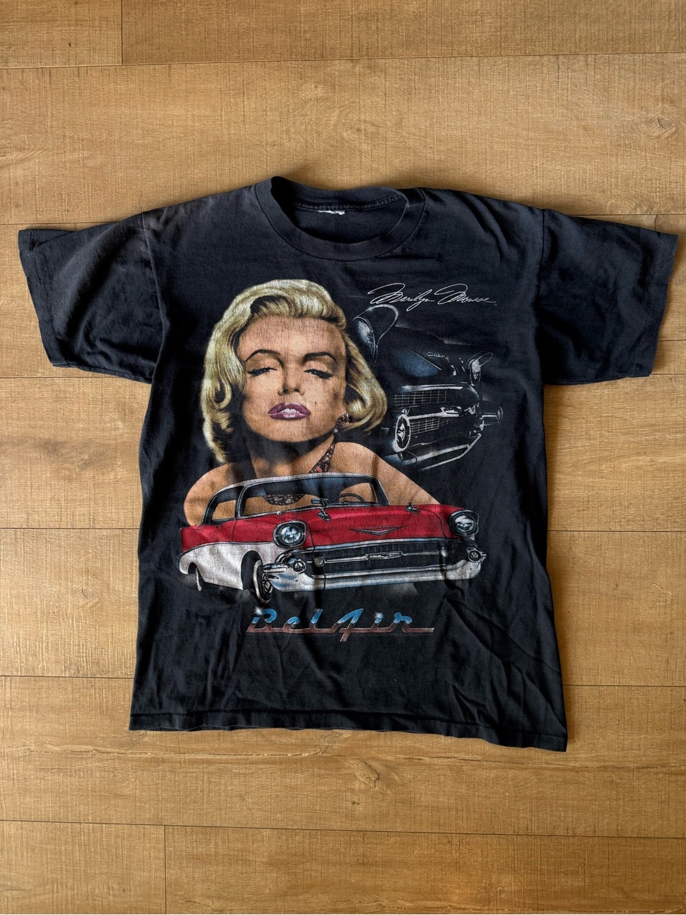 VTG single stitch Marilyn Monroe Bel Air black red estimated size medium